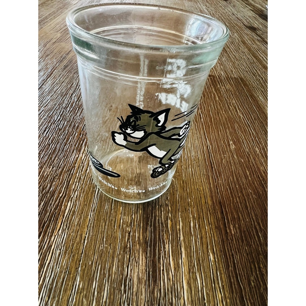 Vintage 1990 Welchs Tom and Jerry Roller Skating Jelly Jar Juice Glass
